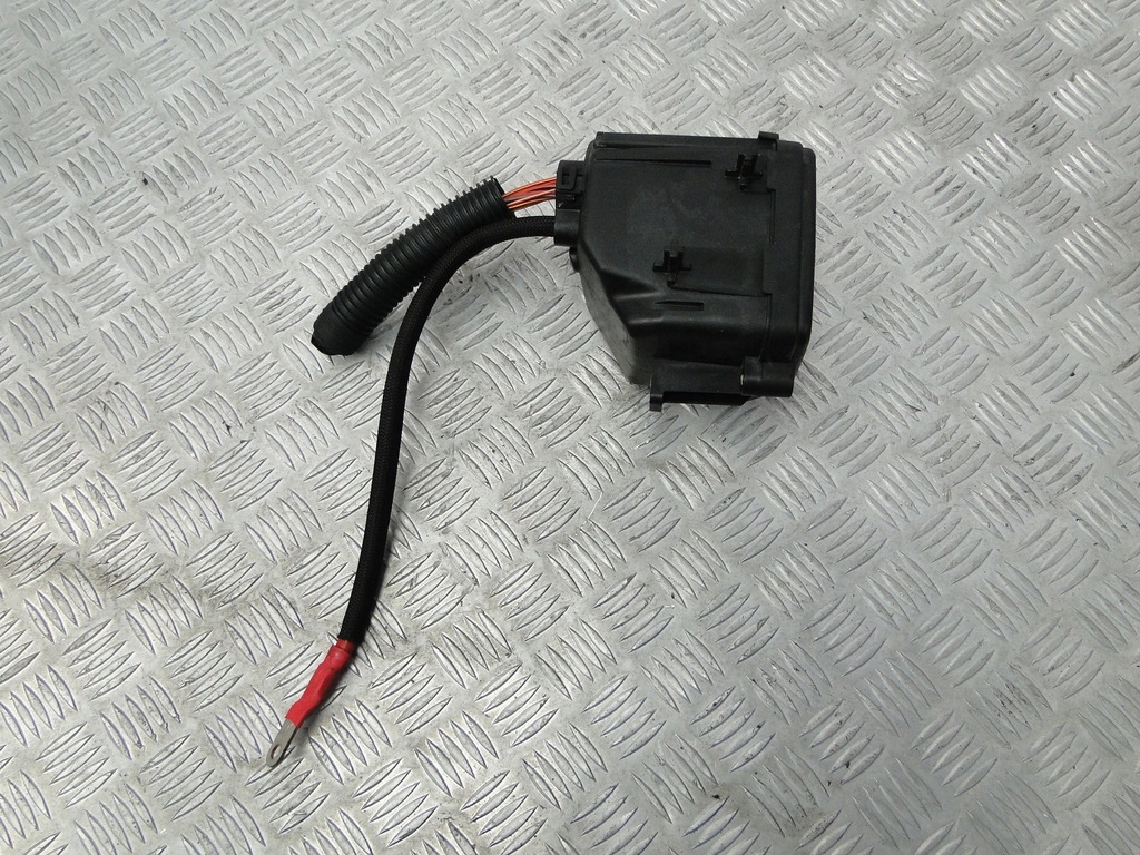 фото №2, Alfa romeo stelvio коробка предохранителей 2.0 tb