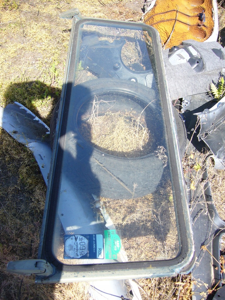 фото №1, Land rover defender - стекло лобовое с рамка