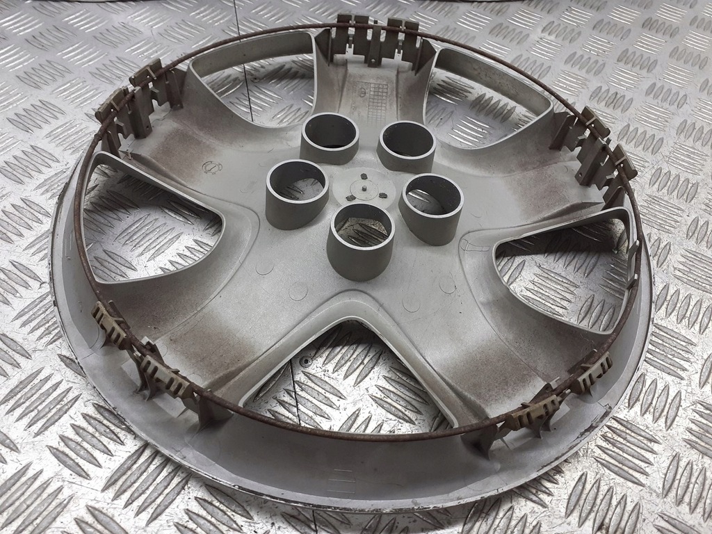 фото №6, Колпак оригинальный r16 комплект toyota matrix 1.8 vvti 42621-ab120