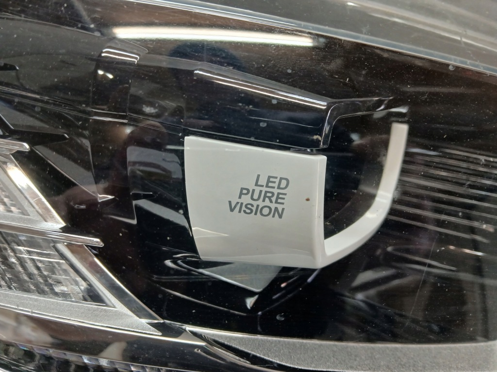 фото №2, Лампа перед права renault scenic iv 4 full led 260109047r