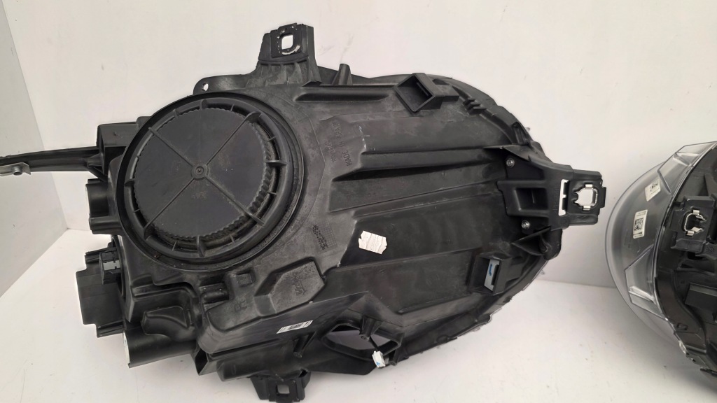 Фара перед ліва правий mini f54 f55 f56 led адаптивний чорна 7472231 7472232 Київ