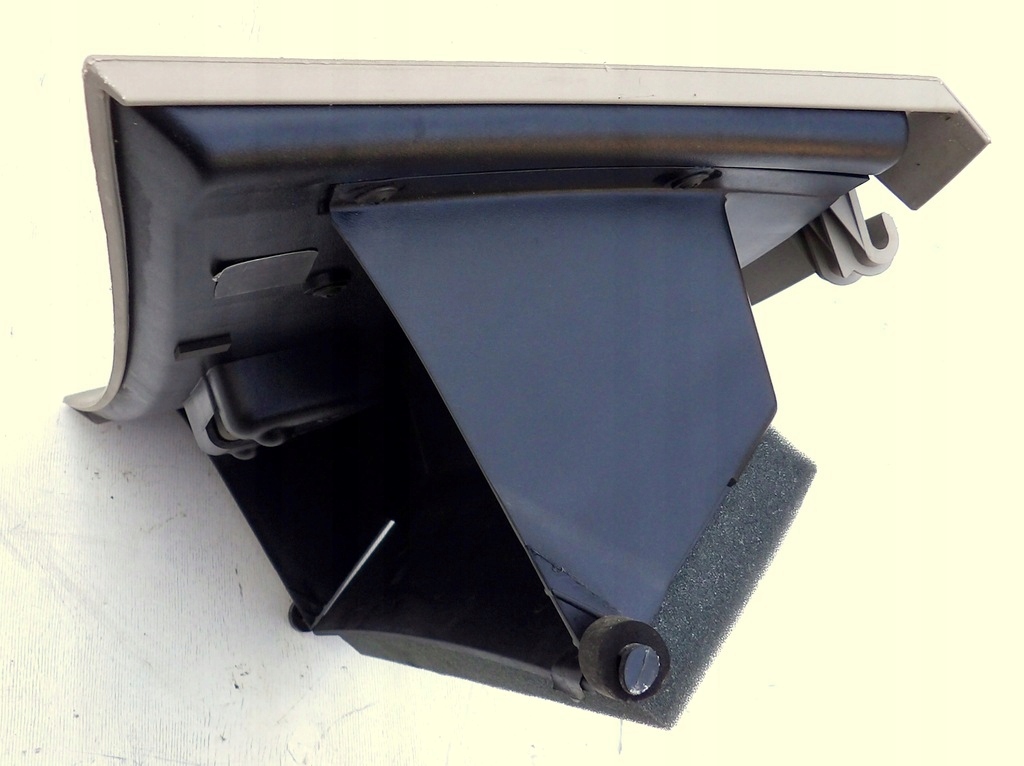 фото №5, Chrysler pacifica бардачок пассажира 2