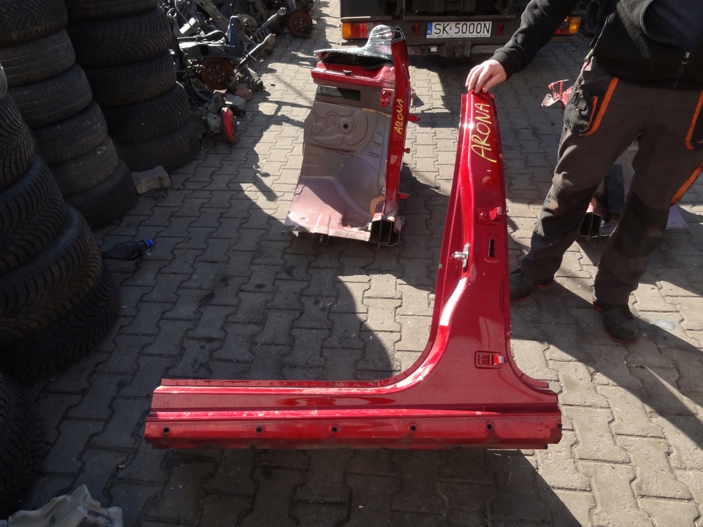 фото №1, Seat arona 2023 lift блок двигателя порог левый оригинал