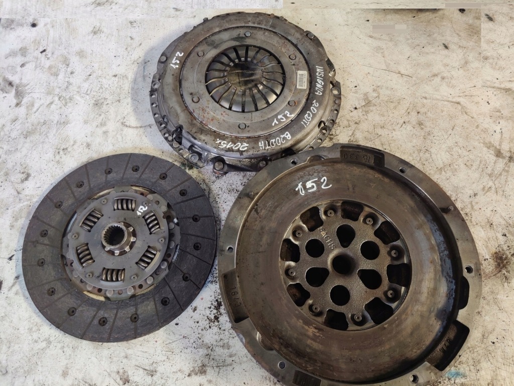 фото №1, Opel insignia 2.0cdti b20dth колесо двухмассовый диск прижим 152 153