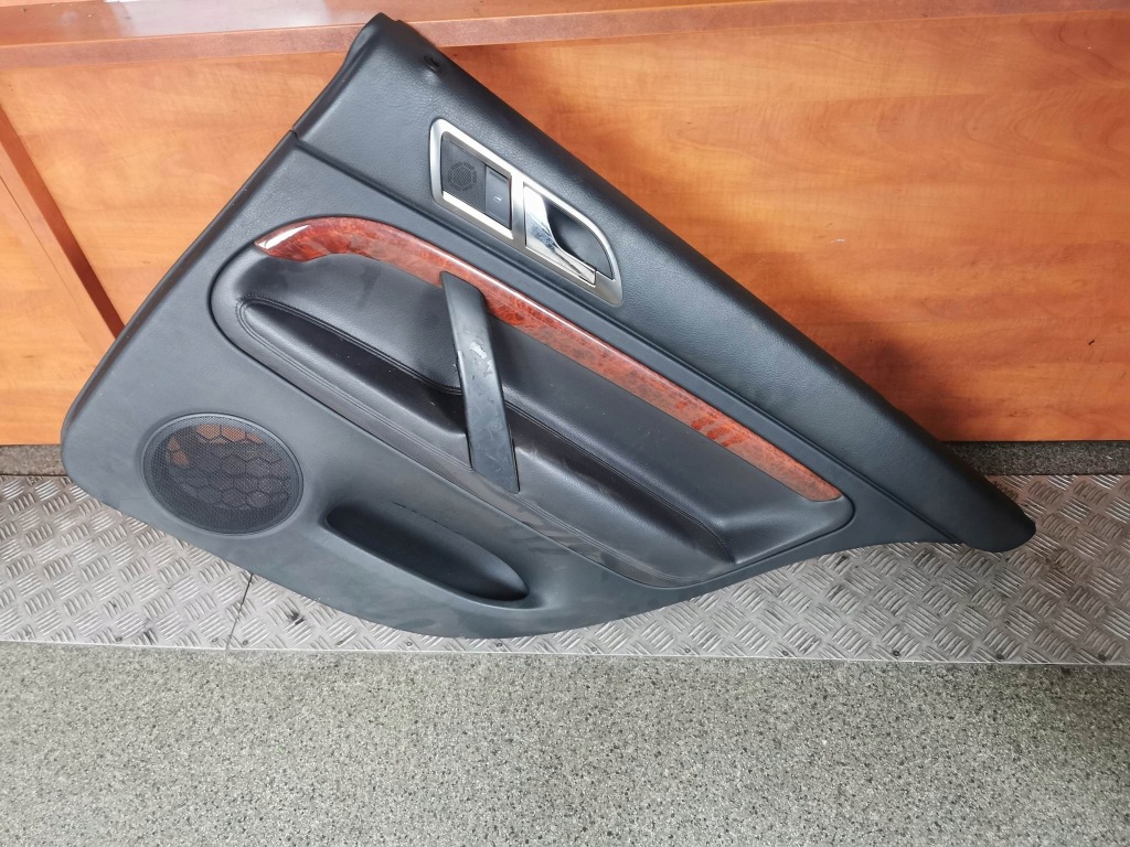 Купити Оббивка двері правий задній skoda superb i 3u5867212