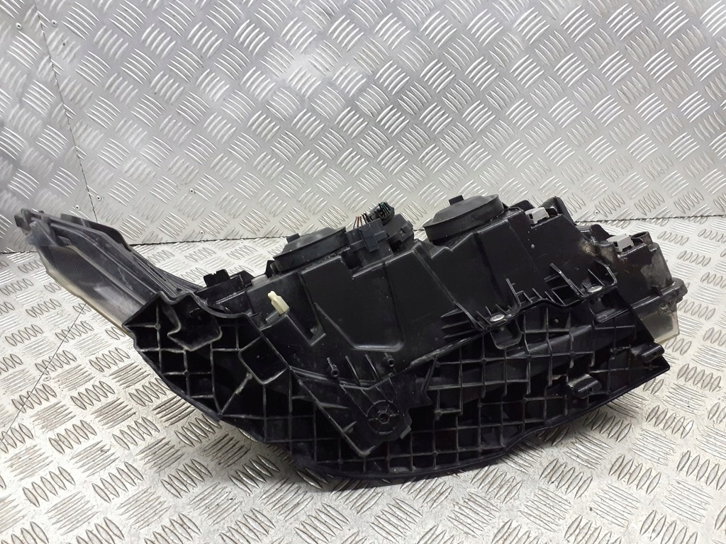 фото №2, Лампа правая передняя renault laguna ii 1.9 dci 8200481196