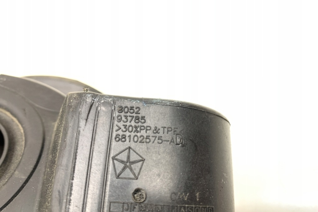 фото №9, Кришка бака пального jeep cherokee kl 68102575ad 3.2l бензиновий 199kw