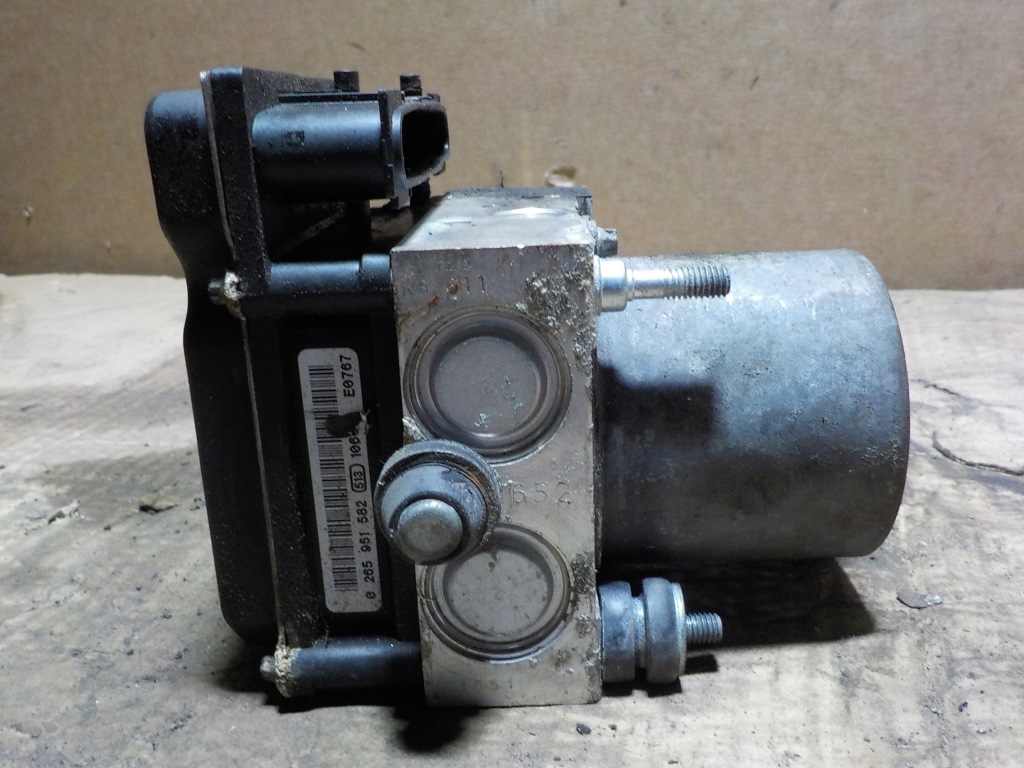 фото №3, Насос abs subaru forester iii 2.0 d 2011