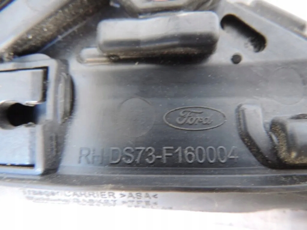 фото №3, Mondeo mk5 правая заглушка крыла ds73-f16004