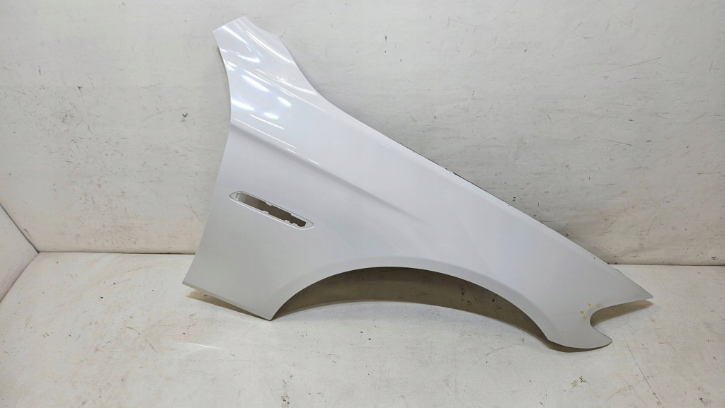 Крыло  правый  перед передний bmw 5 f10 f11 оригинальный Недорого