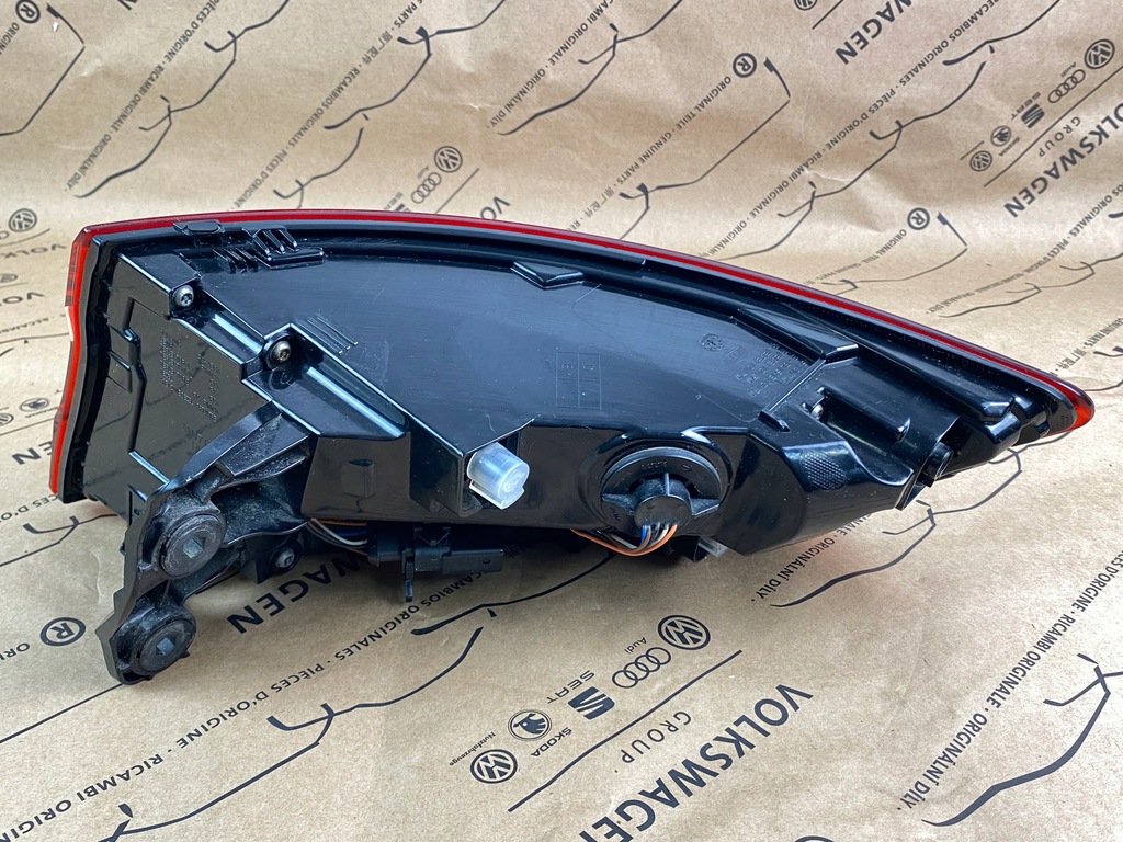 фото №14, Gd audi a4 8w5 sedan лампа лампы led комплект оригинальные