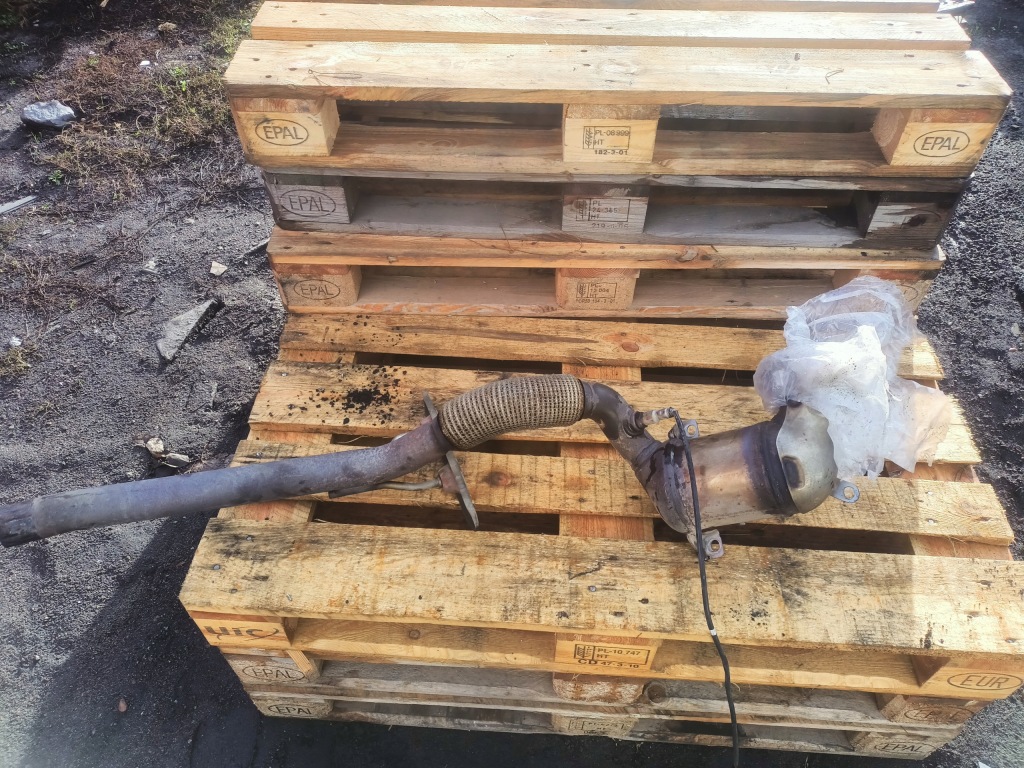 фото №1, Каталізатор 5q0131701s 1.4 tsi golf vii a3 8v leon iii octavia