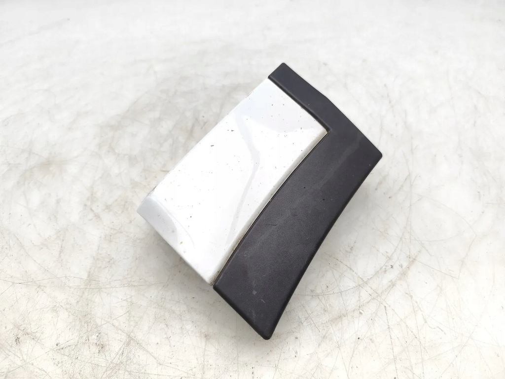 фото №2, Land rover range rover evoque молдинг / накладка na крыло передний левый suv