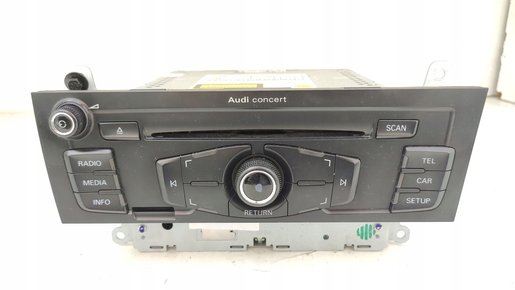 фото №1, Audi a4 b8 a5 8t радио cd concert 8t2035186p uk