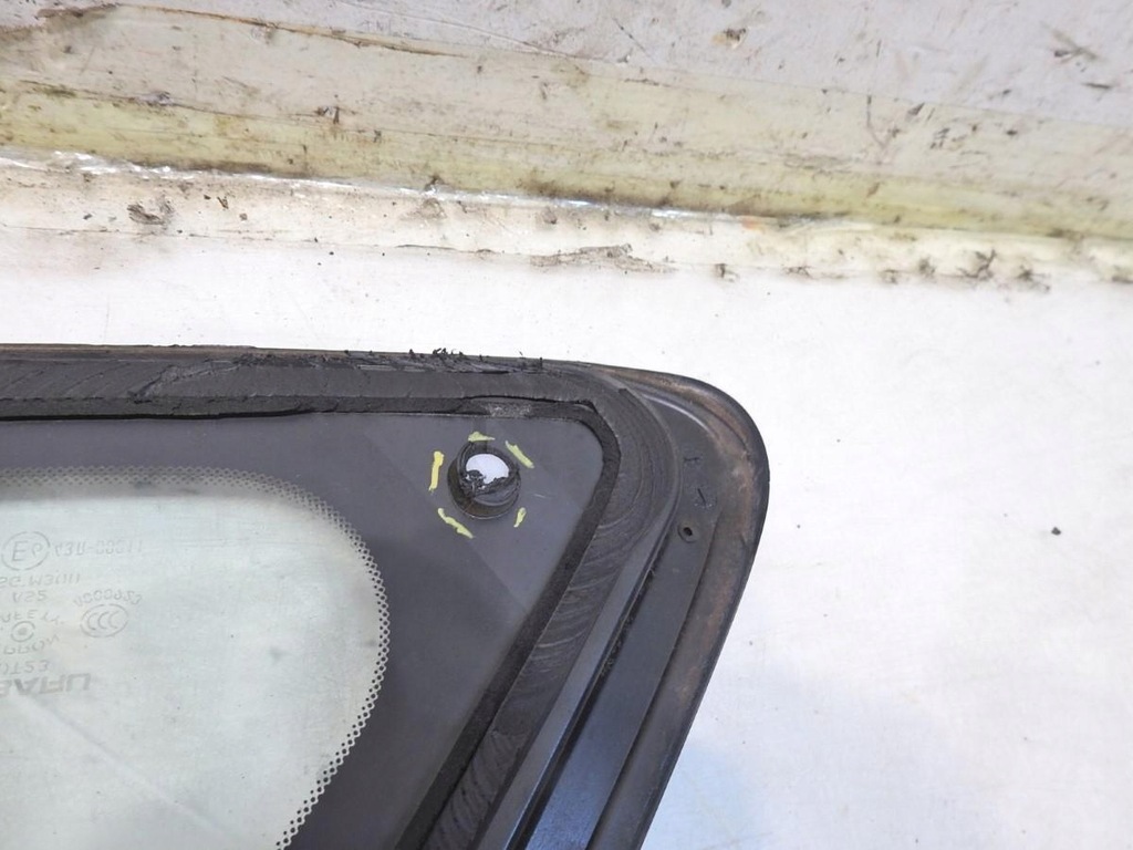 фото №3, Скло кузовна лівий задня subaru outback iv