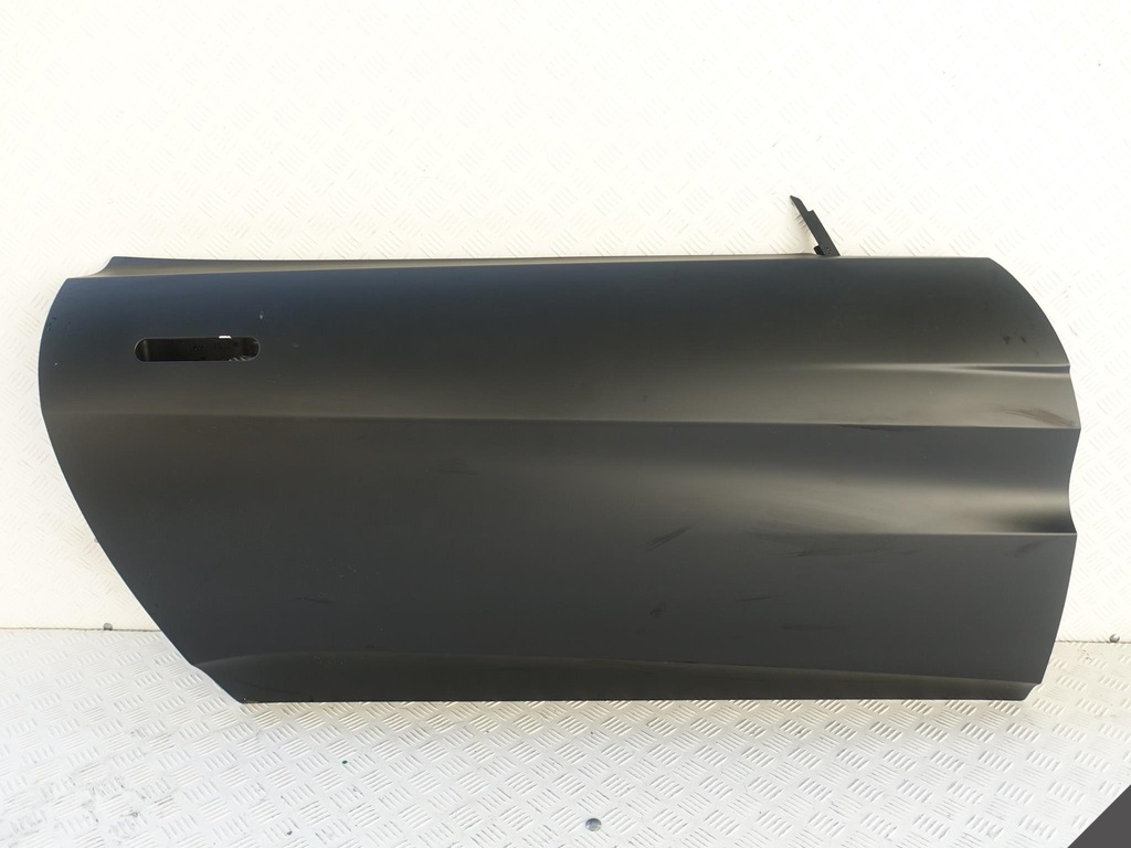 фото №1, Aston martin vantage ii 18- дверь правое перед