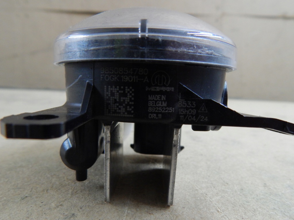 Peugeot rifter partner iv combo e proace corsa противотуманная фара правый led 9850854780 Киев