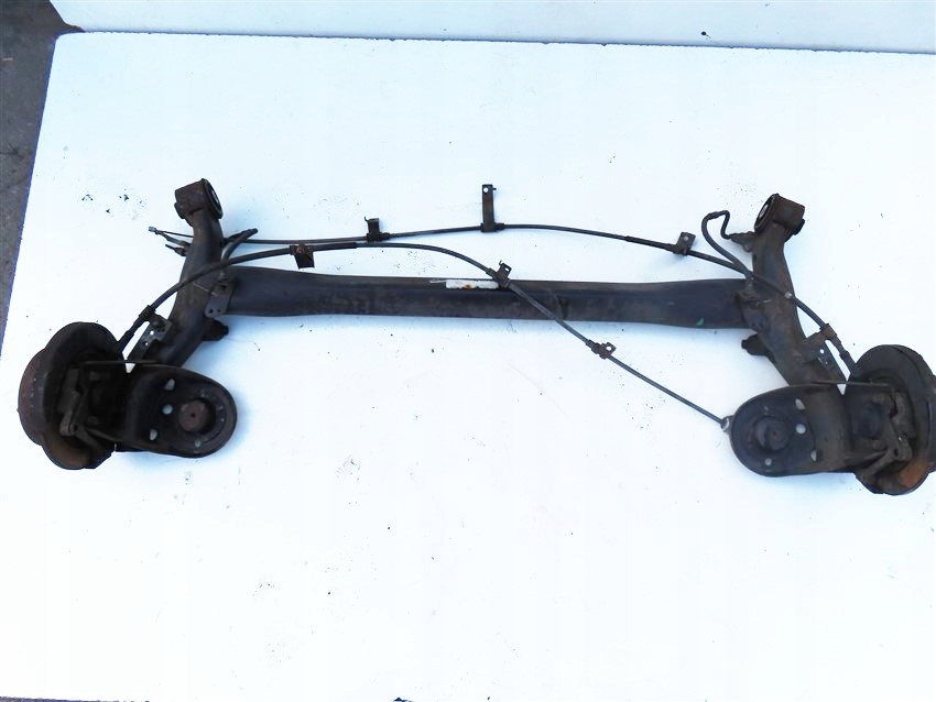 фото №1, Балка задняя подвеска hyundai i20 i 2008-2014 rok тормозные диски