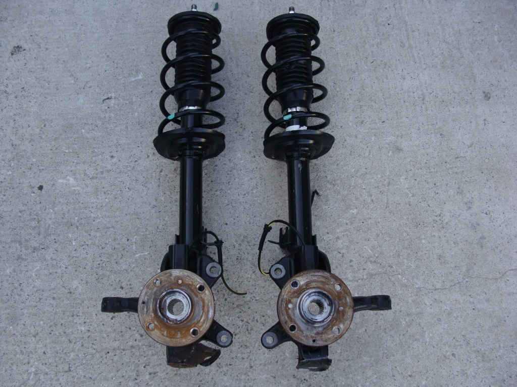 фото №1, Амортизатор поворотный кулак левая toyota aygo ii 48520-0h070 !!!