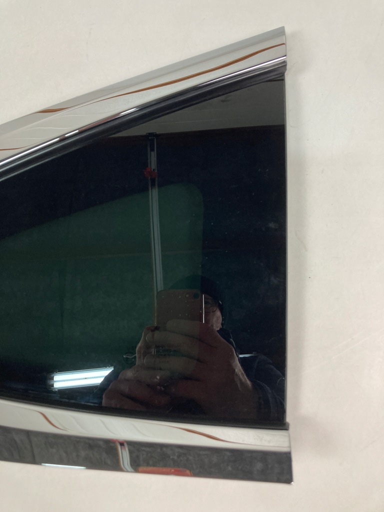 фото №4, Стекло кузовная правая tesla x