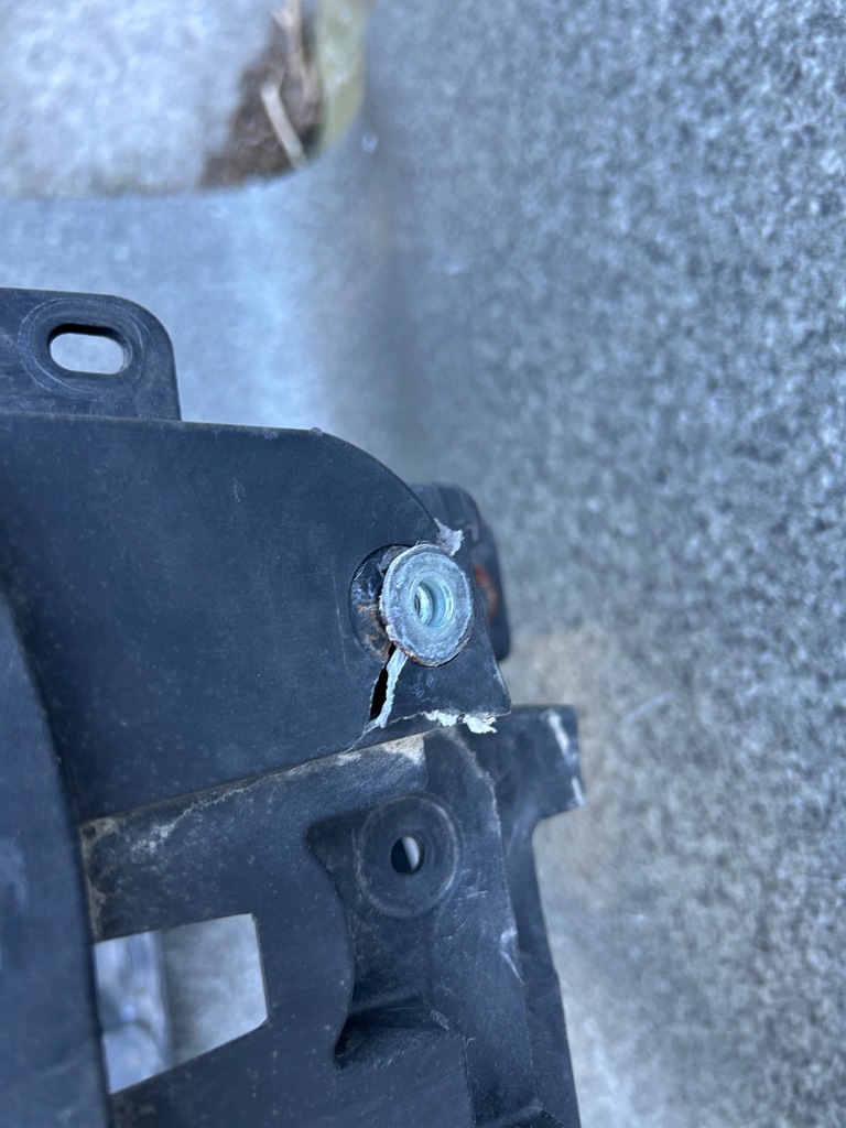 фото №7, Pas передний усилитель mazda 6 gj ghp953111 poznań