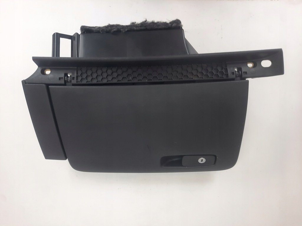 фото №1, Audi a1 8x бардачок пасажира