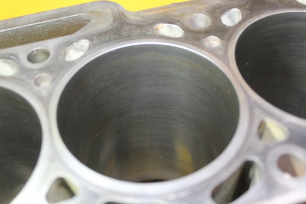 фото №6, Блок двигуна peugeot partner i fl berlingo 1.6 b 16 v nfr 10fx7l 306600