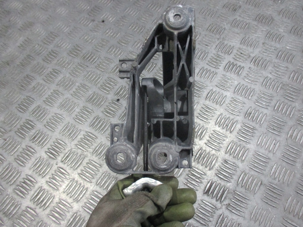 фото №7, Рычаг ручного seat altea 04-09 1k0711303j