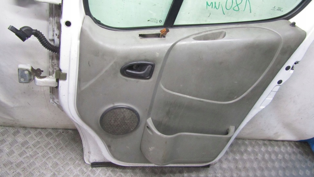 фото №14, Trafic vivaro ii двері праве перед 01-14 89