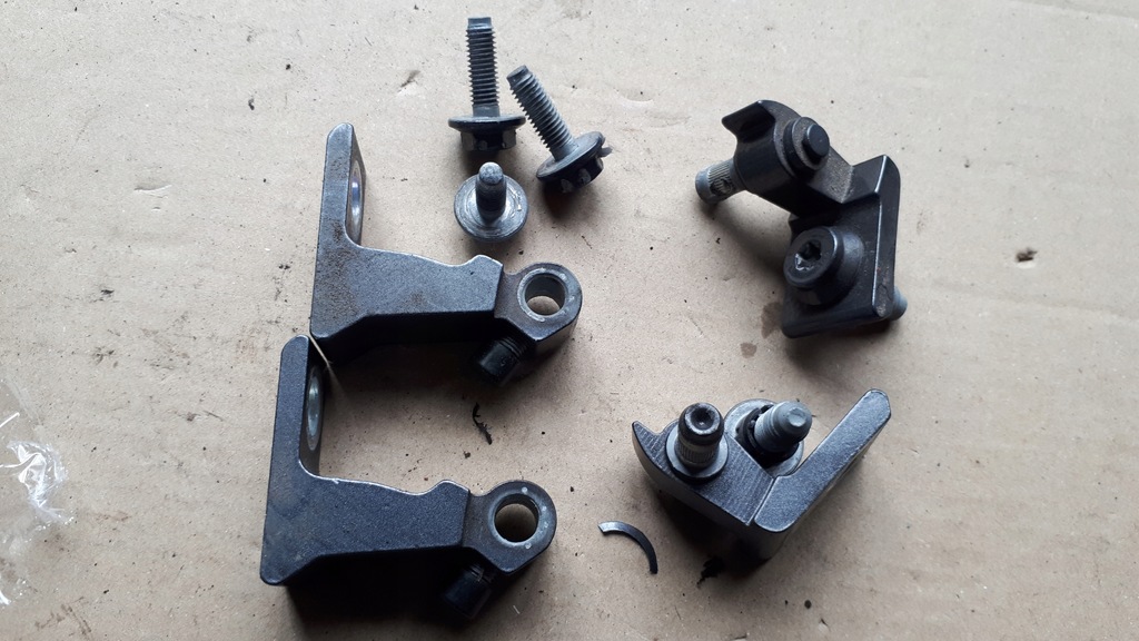 фото №1, S4 b8 lift a4 петля петлі правий задня задні lx7r