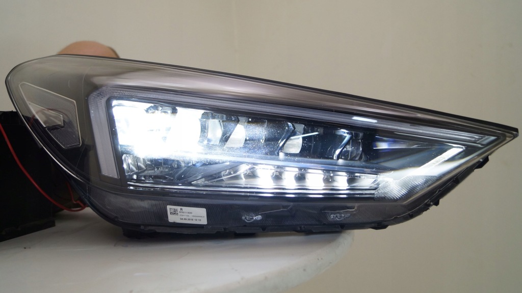 Hyundai tucson 3 рестайлинг  18-20 full led правый  передняя правая фара Недорого
