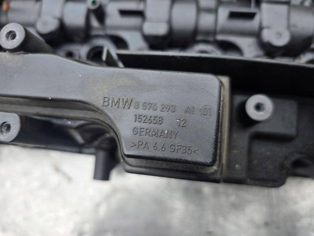 Mini r55 r56 r60 r61 n47 1.6d 2.0d кришка клапанів 8589943 Доставка