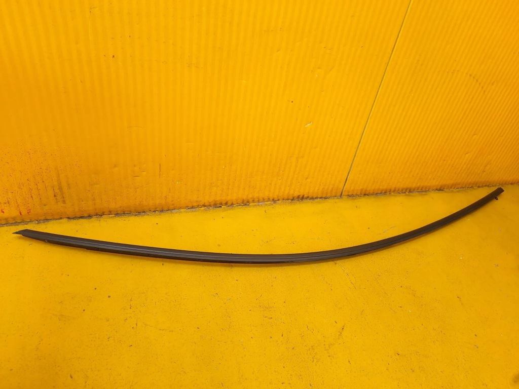 фото №1, Audi a7 s7 4g молдинг кровельная правая 4g8853704