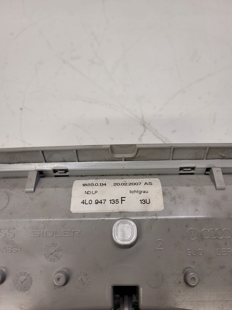 фото №6, Лампа освещение кабины audi оригинальный номер 4l0947135f