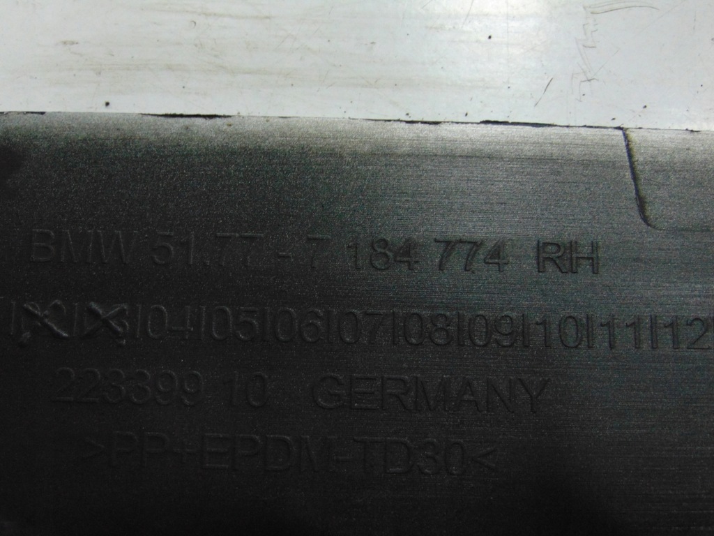 фото №6, Права молдинг поріг bmw f10 f11