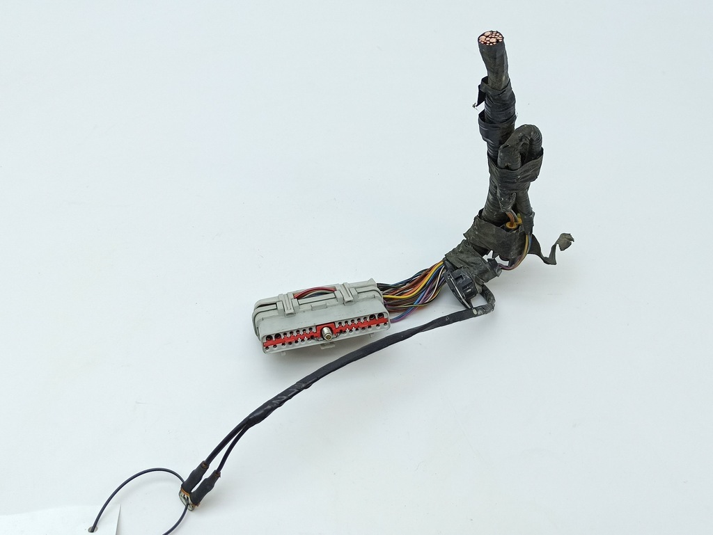 фото №10, Jaguar xj x300 штекер з'єднувач модуля abs lst8352aa