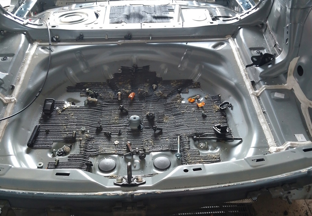 фото №1, Mazda cx5 cx-5 pas задній піддон