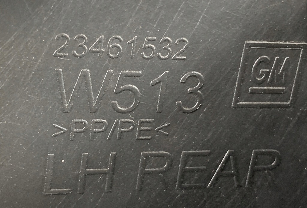 фото №10, Chevrolet camaro vi 16- подлокотник туннель средний 23461537