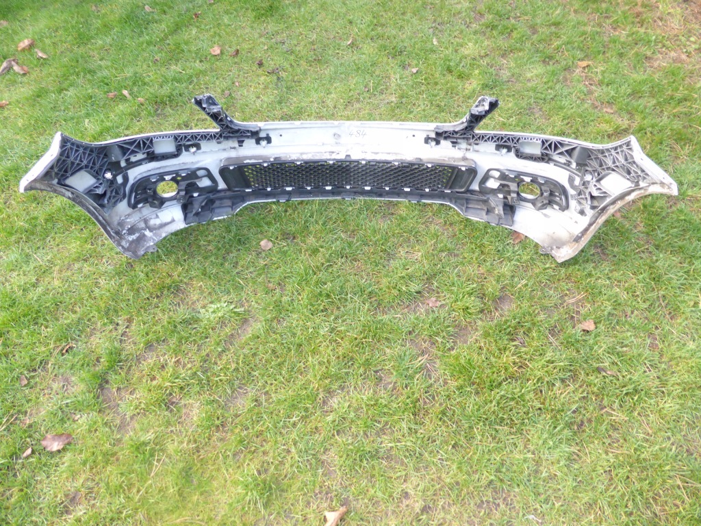 Mercedes c w204 бампер перед передний poznań Киев