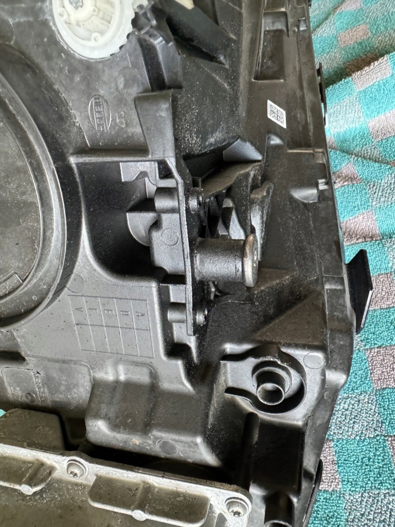 Mercedes eqa eqb 243 лампа передняя правая full led Оригинал