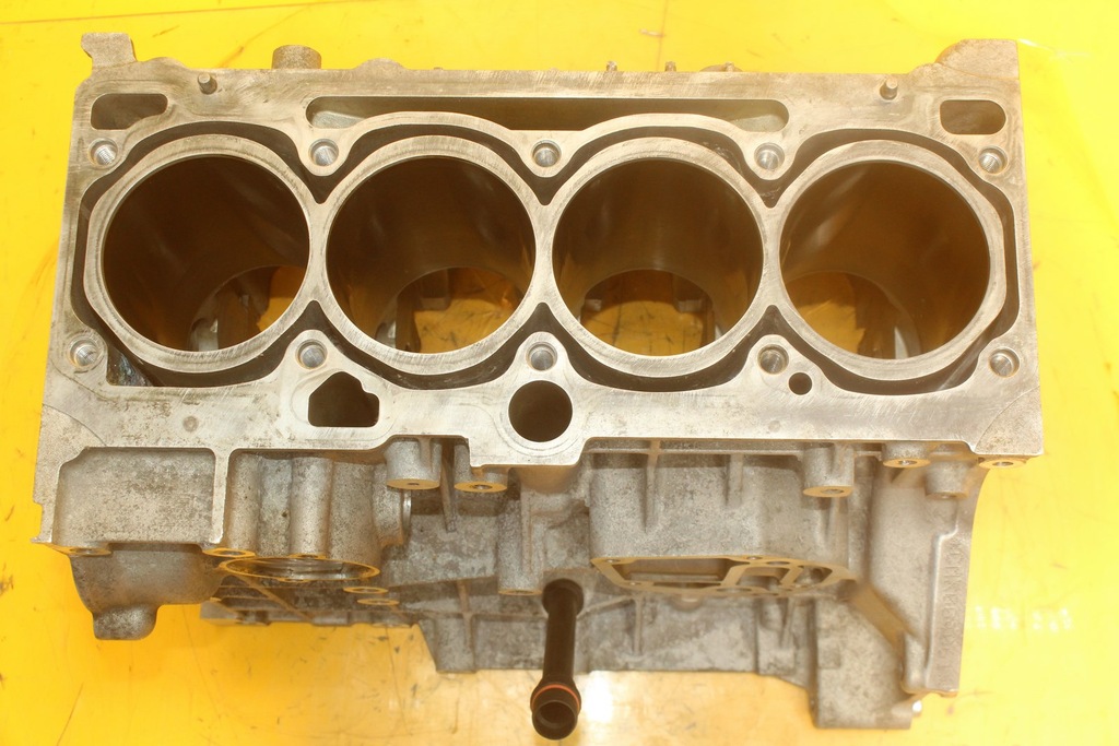 фото №6, Блок двигателя vw golf vi skoda seat 1.6 mpi cmx ccs 06b103019ak