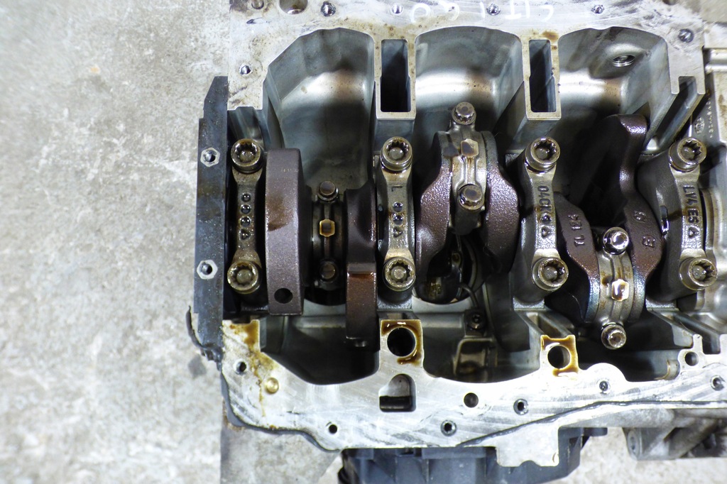 фото №7, Поршні wał блок двигуна dół 04c103023h stbdb skoda citigo 1.0b