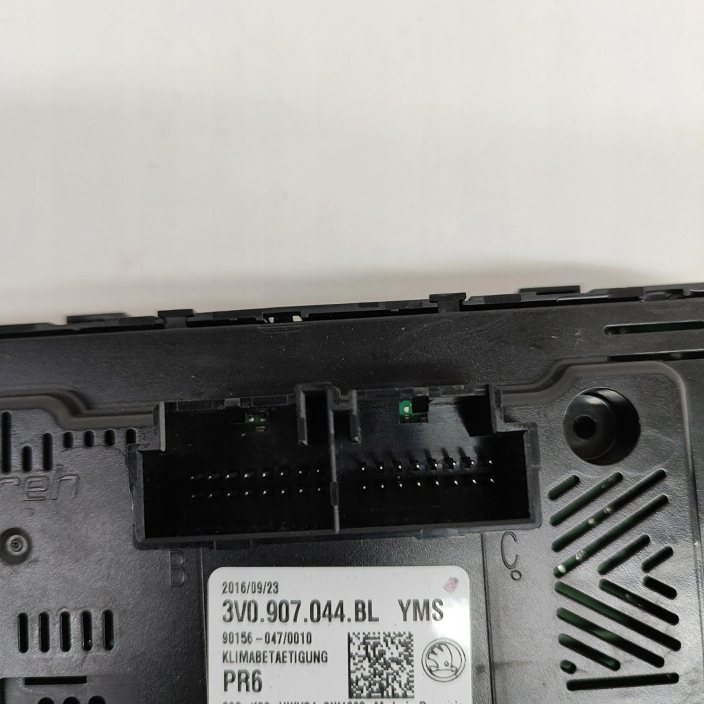 фото №8, Skoda superb b8 3v 2017 переключатель / выключатель обдув вентилятор