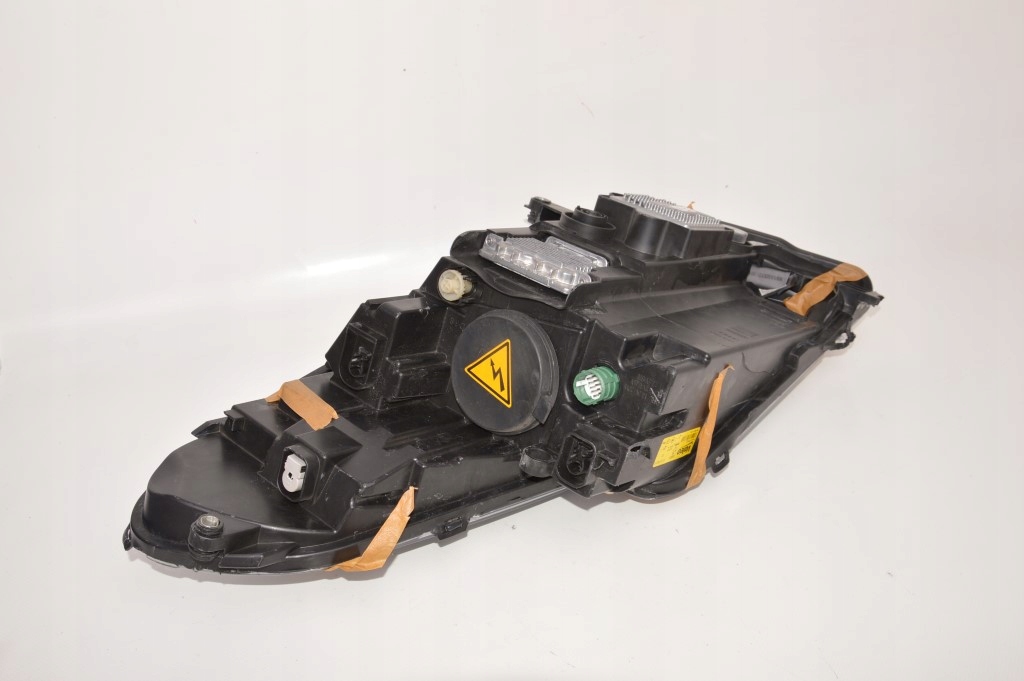 фото №9, Ferrari f12 berlinetta f152 лампа правий перед