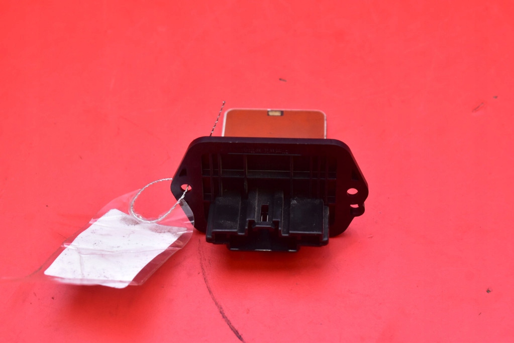 фото №6, Резистор обдув резистор резистор hm420040b mazda 2 de 07-10