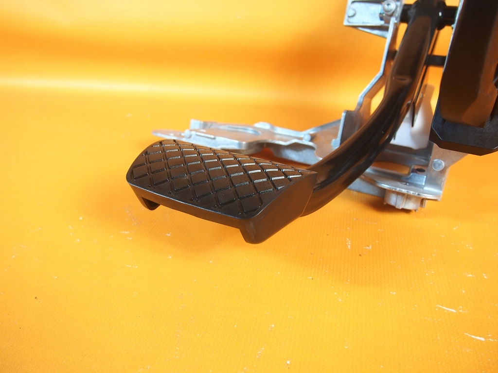 фото №8, Audi a7 4k каркас педалей gaz гальмо 4k1723117