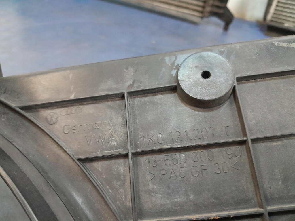 фото №15, Vw touran i 1.9 tdi радіатор води інтеркулер