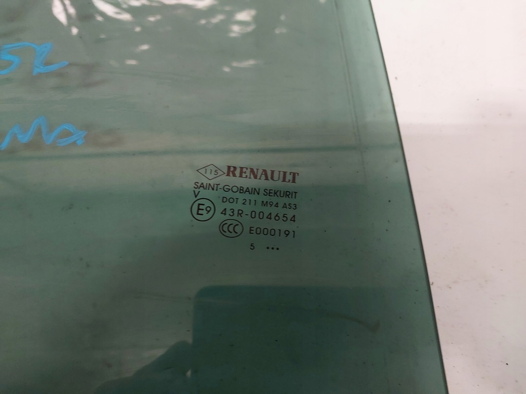 фото №3, Стекло левый задняя renault clio iv kombi зелёный 15r