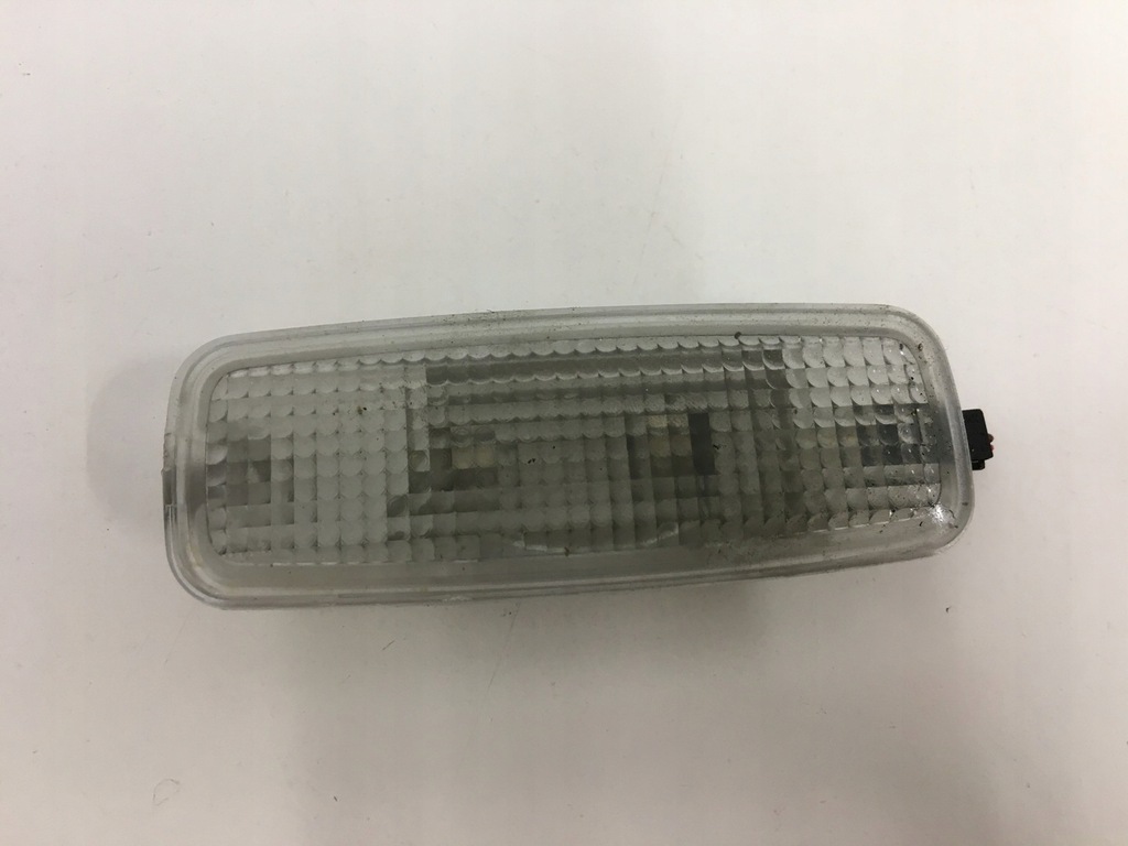 фото №12, Audi лампа освітлення кабіни 8l0947105a