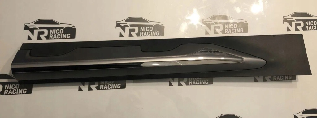 фото №1, Молдинг двері правий задня bmw x3 g01 luxury line